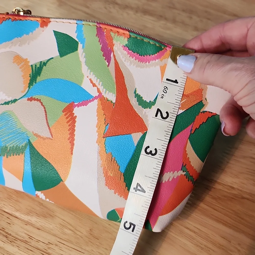Ipsy Colorful Abstract Women's Glam Bag‎ Clutch Pouch